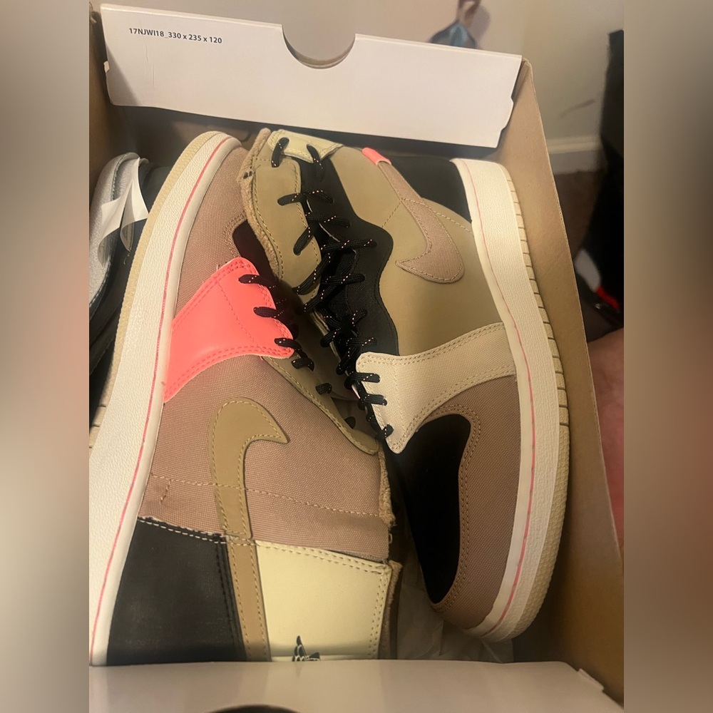 NEW Air Jordan 1 REBEL XX ‘UTILITY PACK’ size 9.5